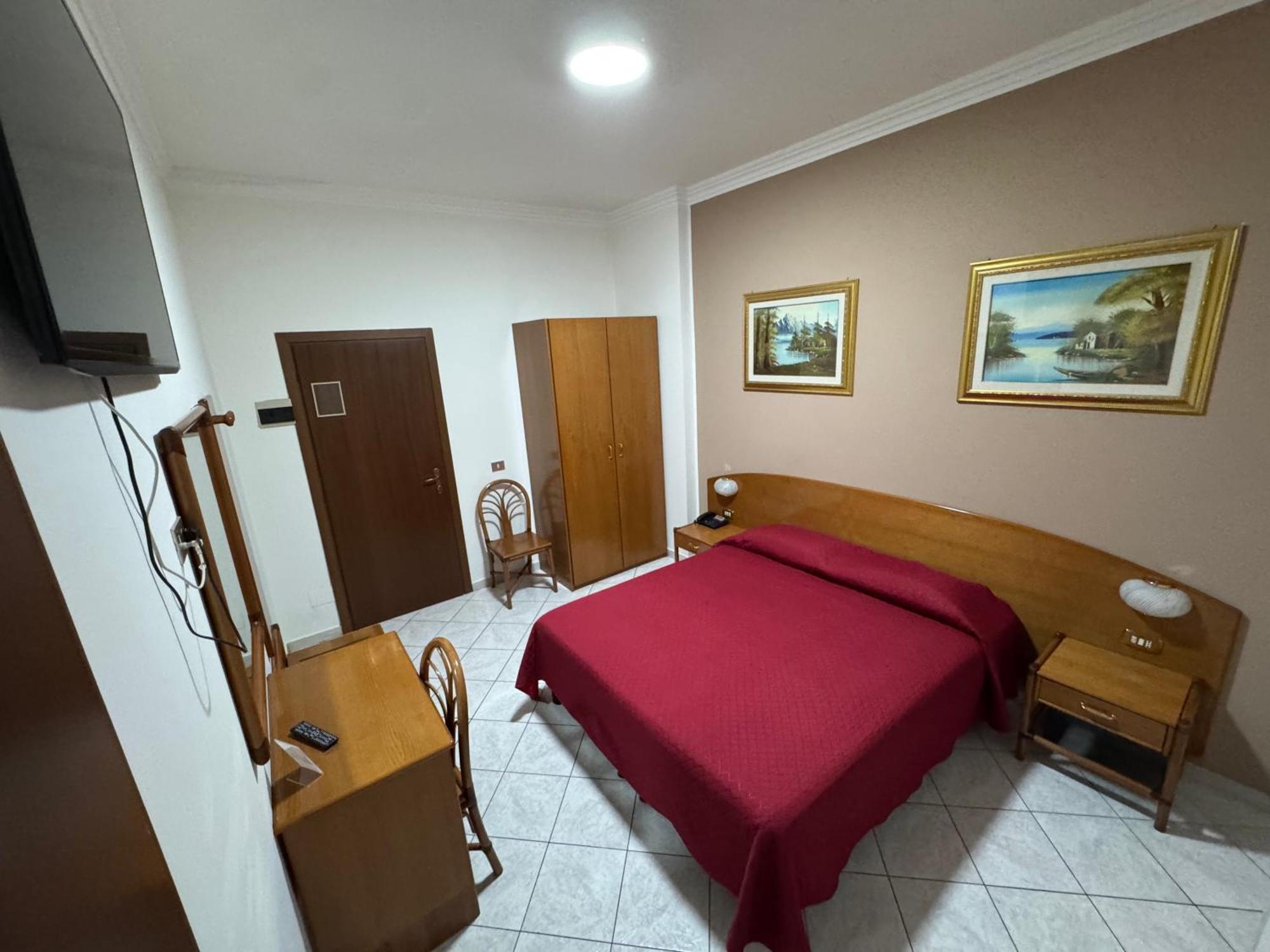 Hotel La Caravella — Photos 1